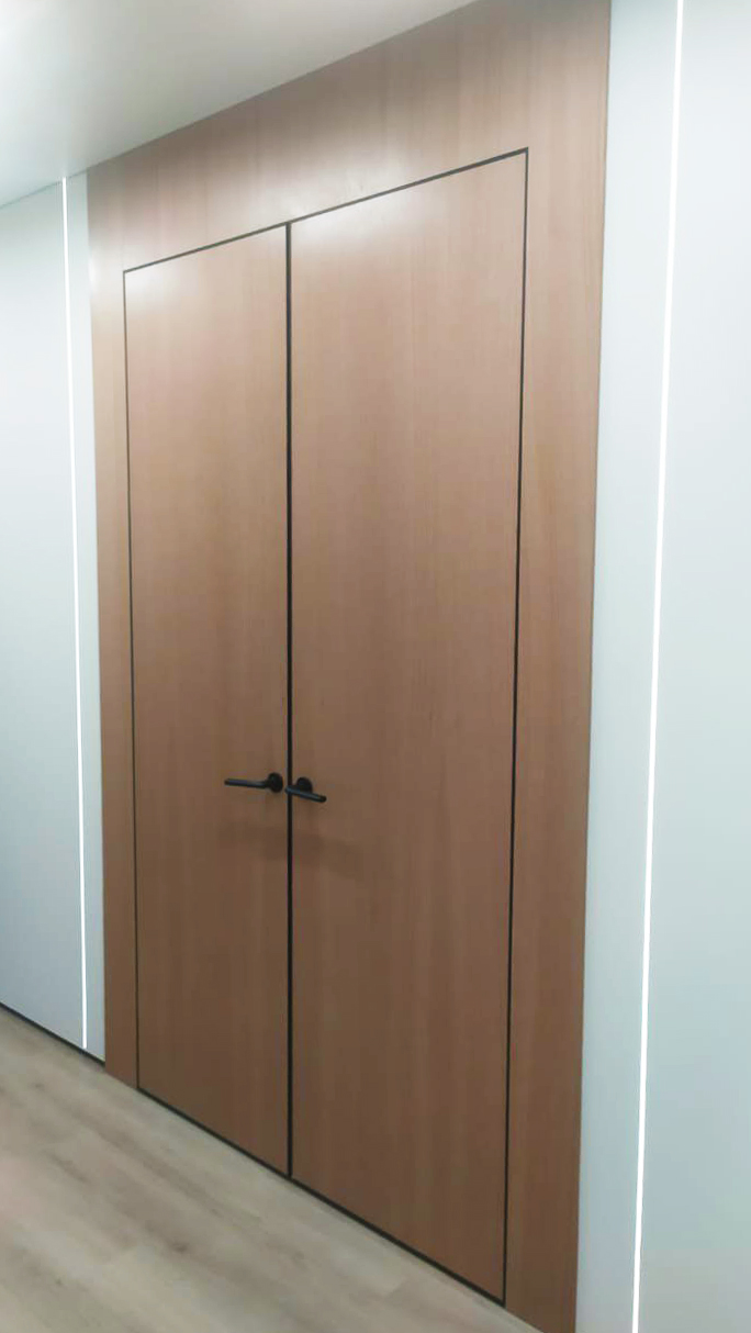 Дверь скрытая Secret кромка Aluminum